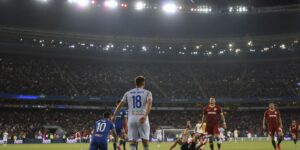 Cầu thủ Nam Định ăn mừng bàn thắng trước Hà Nội FC